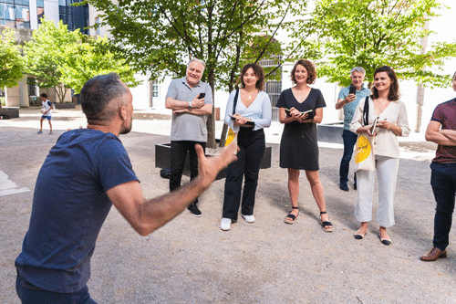 Formation Médiation : Poser son corps et sa voix en visite guidée | Trajectoires Tourisme - Formation continue tourisme